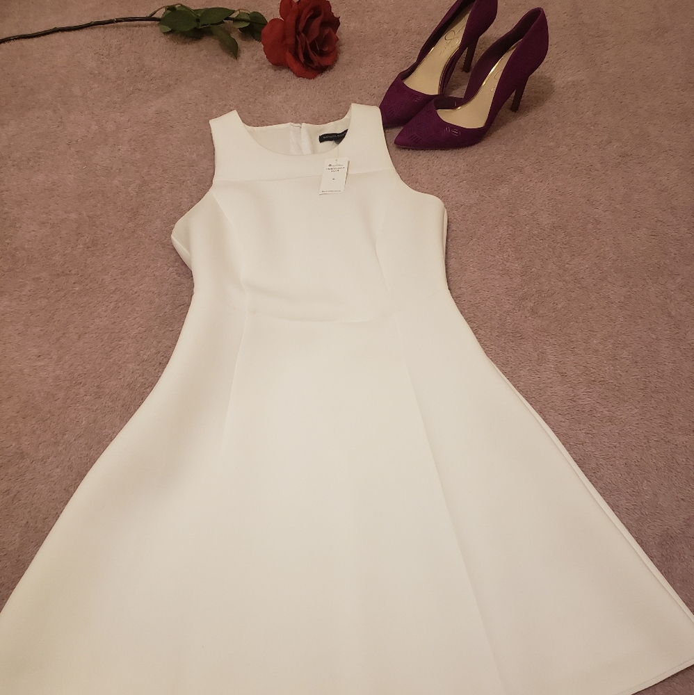 Banana Republic Puff White Dress